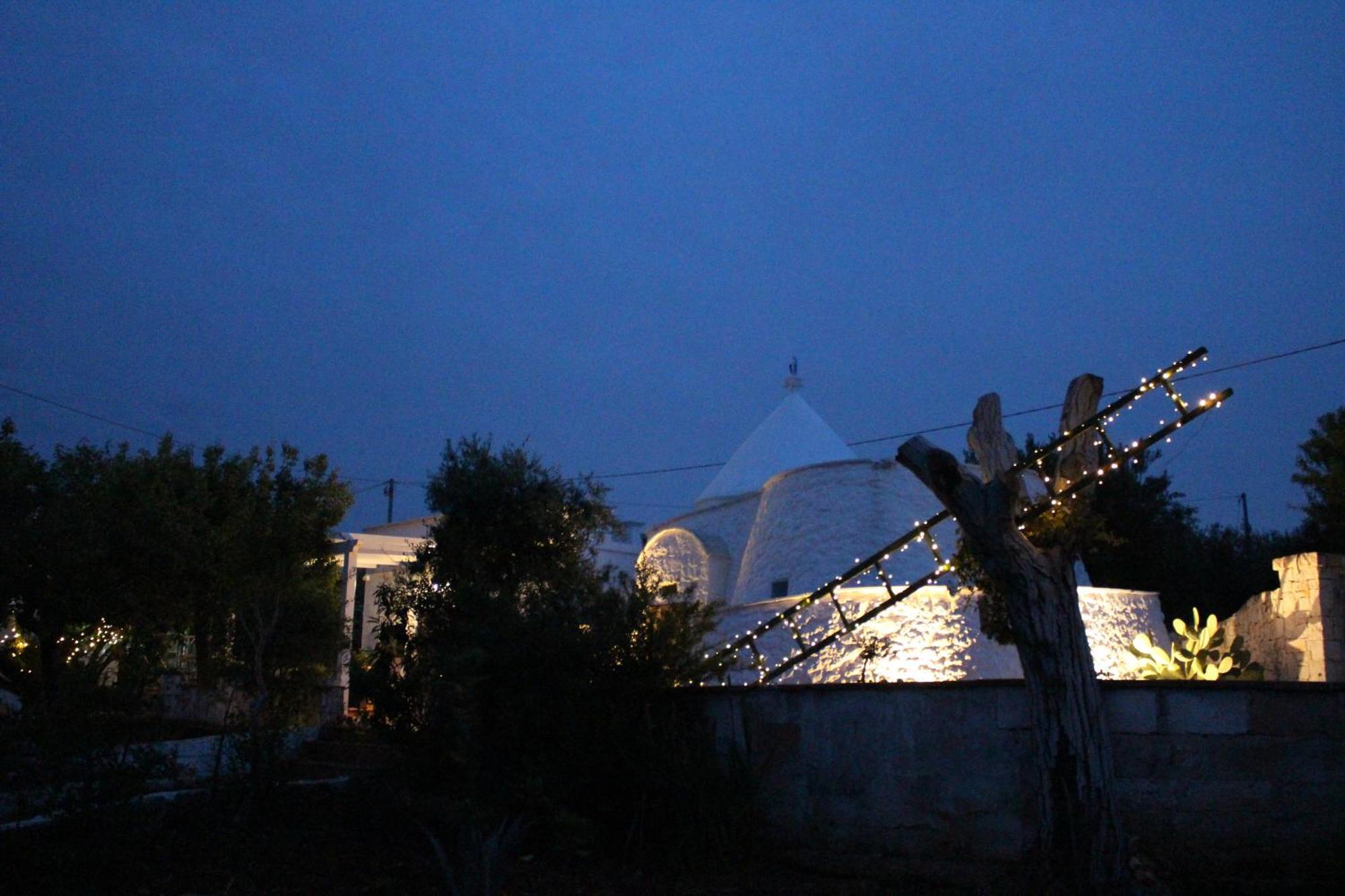 Penzion Trullo Il Melograno Ostuni Exteriér fotografie