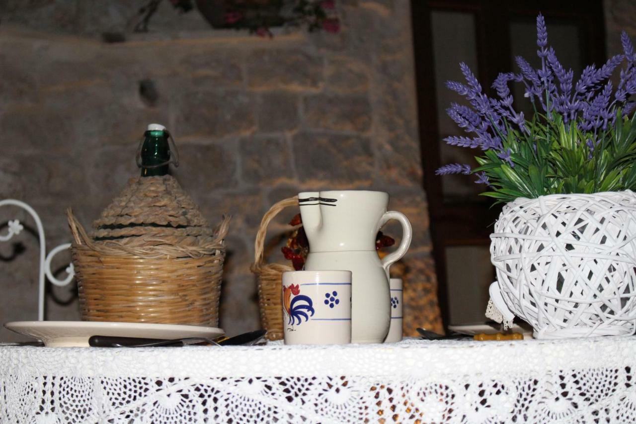Penzion Trullo Il Melograno Ostuni Exteriér fotografie
